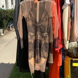 ✨🙌🏽 Sheer and Lace Sexy Dress😏🙌🏽✨